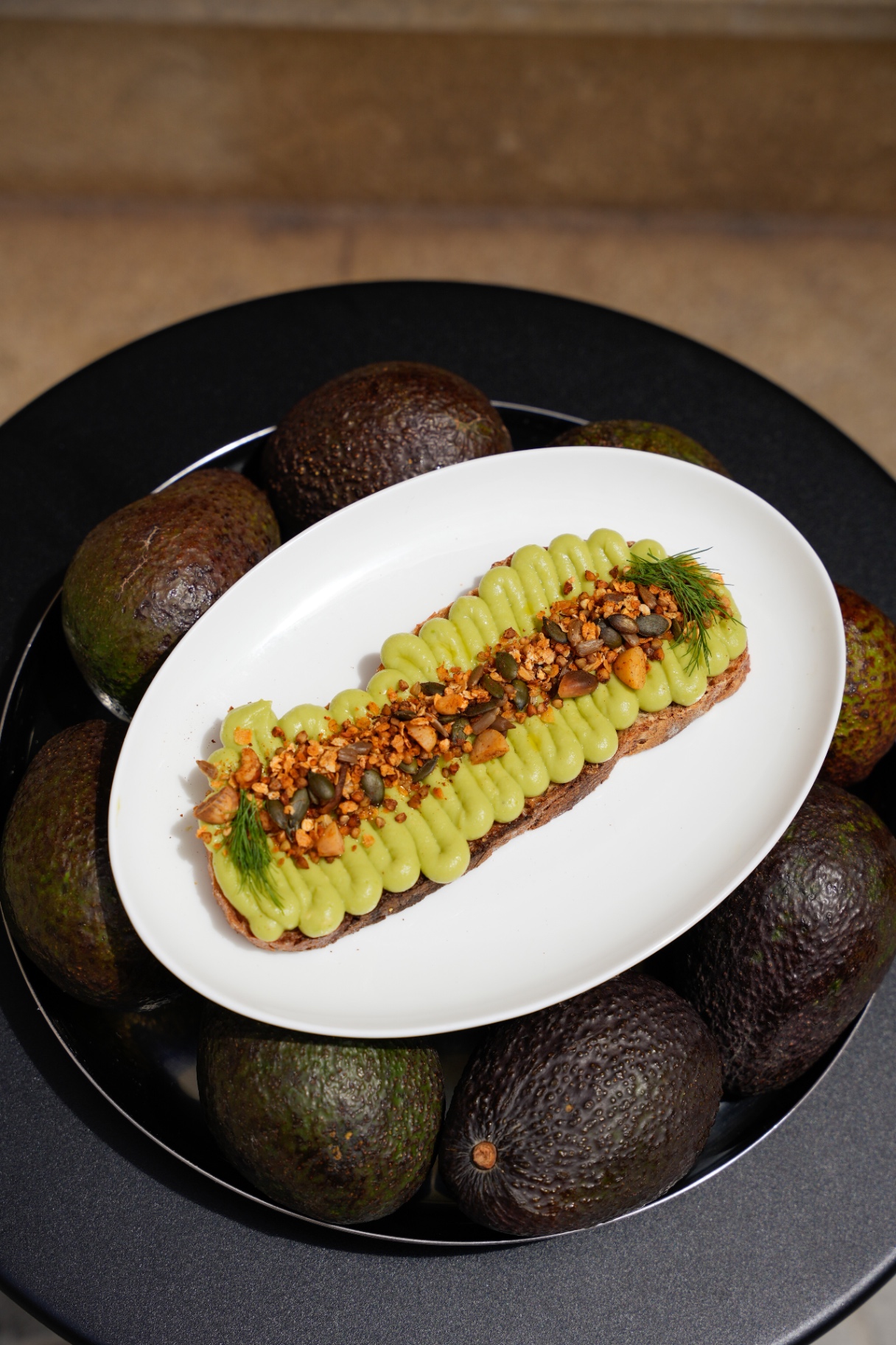 Tostada de aguacate